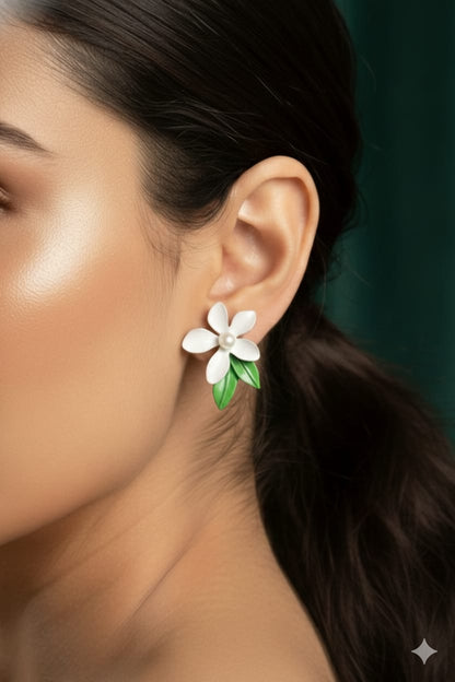 Pearl Leaf Flower - Korean Earring - Stud