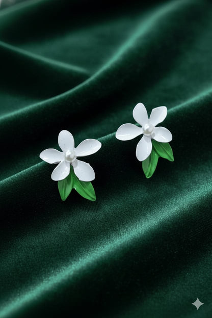 Pearl Leaf Flower - Korean Earring - Stud