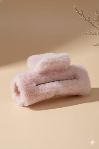 Fluffy Fur Hair Claw Clip - Pink