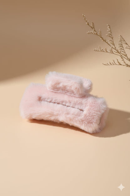 Fluffy Fur Hair Claw Clip - Pink